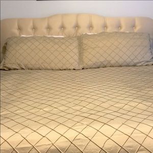 King Duvet Cover w/Shams